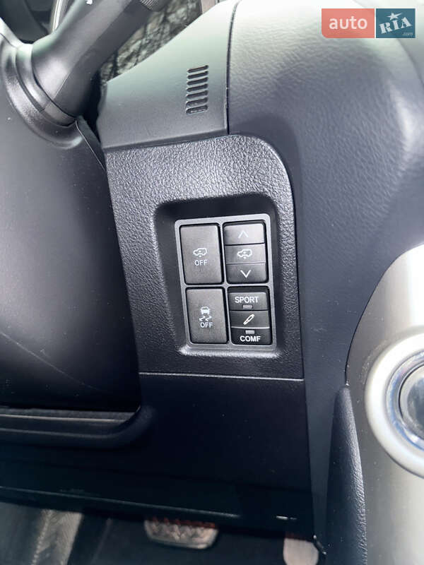 Позашляховик / Кросовер Toyota Land Cruiser Prado 2010 в Харкові фото 20 Позашляховик / Кросовер Toyota Land Cruiser Prado 2010 в Харкові