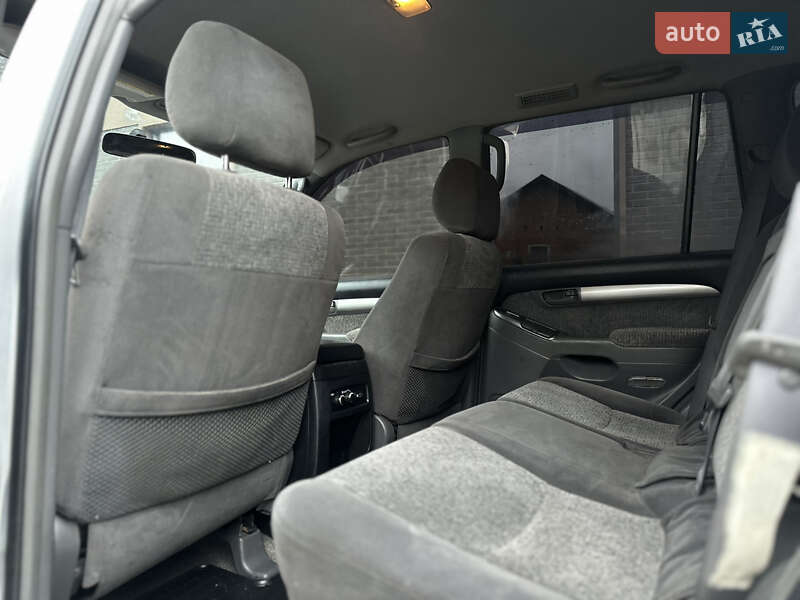 Позашляховик / Кросовер Toyota Land Cruiser Prado 2006 в Коломиї фото 12 Позашляховик / Кросовер Toyota Land Cruiser Prado 2006 в Коломиї