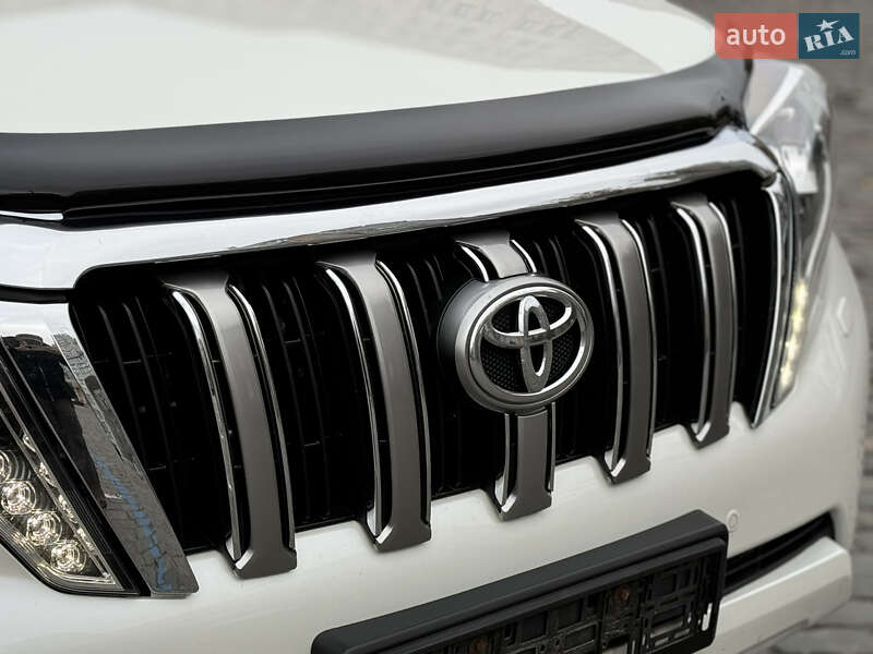 Позашляховик / Кросовер Toyota Land Cruiser Prado 2016 в Харкові