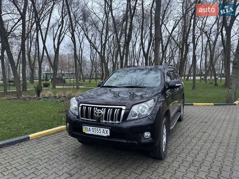 Toyota Land Cruiser Prado 2010