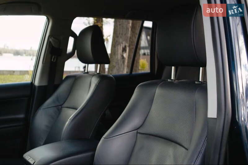 Внедорожник / Кроссовер Toyota Land Cruiser Prado 2017 в Киеве