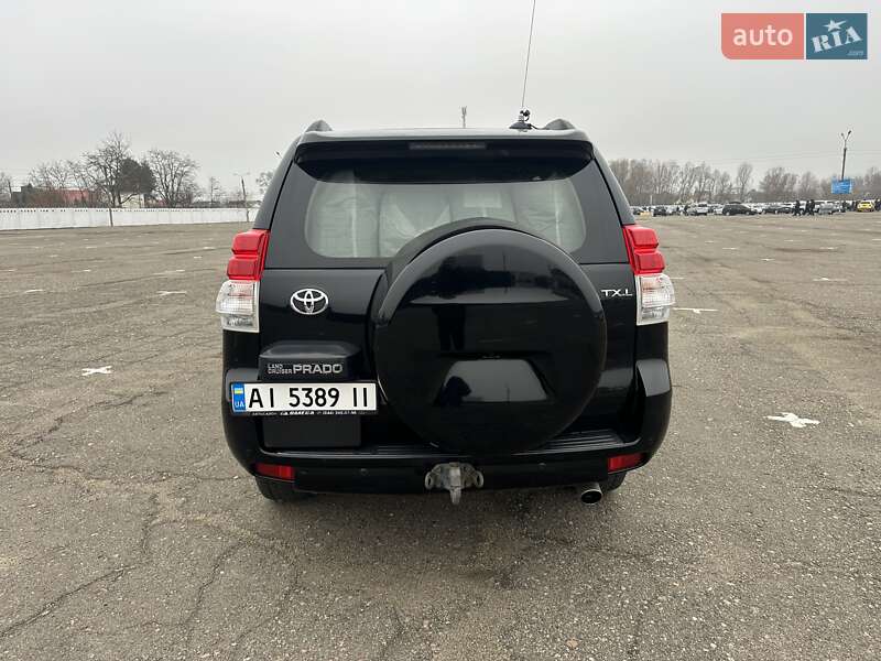 Позашляховик / Кросовер Toyota Land Cruiser Prado 2010 в Києві