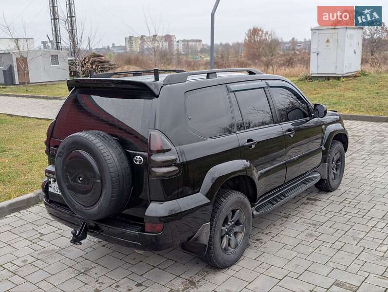Внедорожник / Кроссовер Toyota Land Cruiser Prado 2005 в Здолбунове