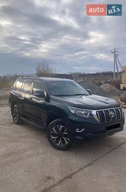 Позашляховик / Кросовер Toyota Land Cruiser Prado 2018 в Кам'янець-Подільському