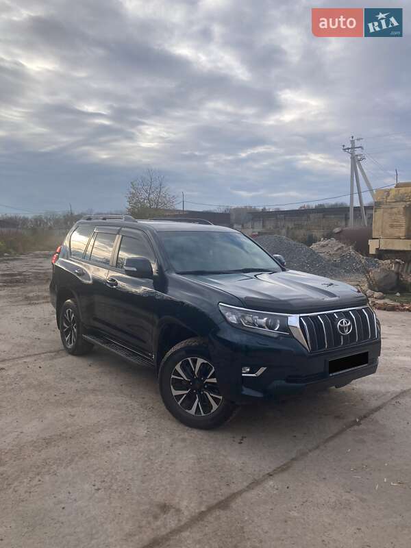 Внедорожник / Кроссовер Toyota Land Cruiser Prado 2018 в Каменец-Подольском фото Внедорожник / Кроссовер Toyota Land Cruiser Prado 2018 в Каменец-Подольском