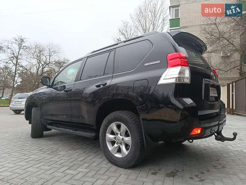Внедорожник / Кроссовер Toyota Land Cruiser Prado 2012 в Николаеве