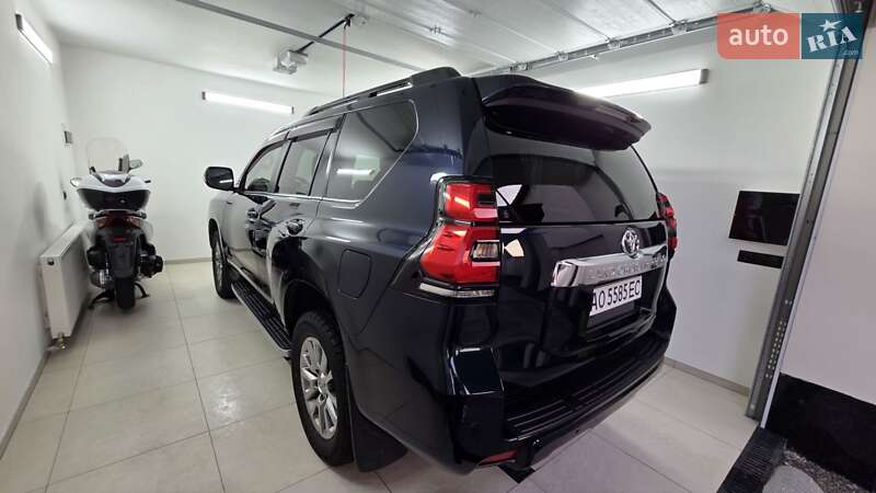 Внедорожник / Кроссовер Toyota Land Cruiser Prado 2020 в Виноградове