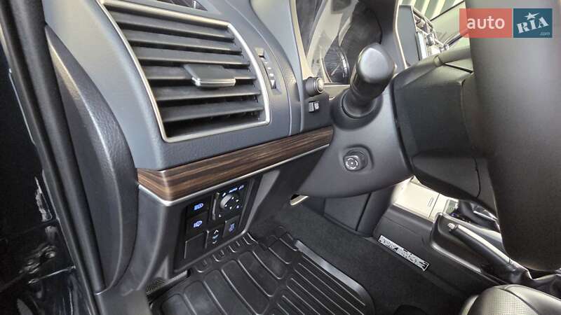 Внедорожник / Кроссовер Toyota Land Cruiser Prado 2020 в Виноградове