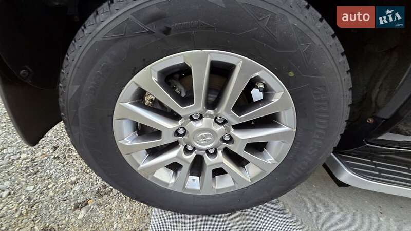 Внедорожник / Кроссовер Toyota Land Cruiser Prado 2020 в Виноградове