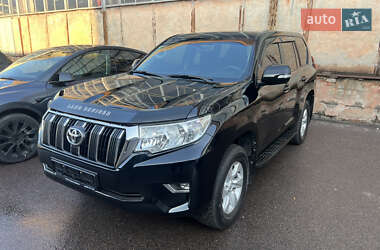 Позашляховик / Кросовер Toyota Land Cruiser Prado 2018 в Харкові