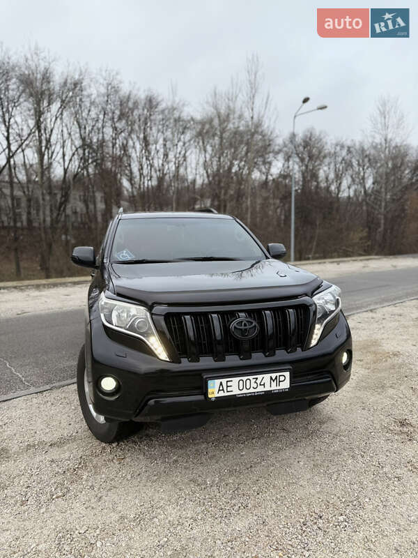 Внедорожник / Кроссовер Toyota Land Cruiser Prado 2010 в Днепре фото 2 Внедорожник / Кроссовер Toyota Land Cruiser Prado 2010 в Днепре