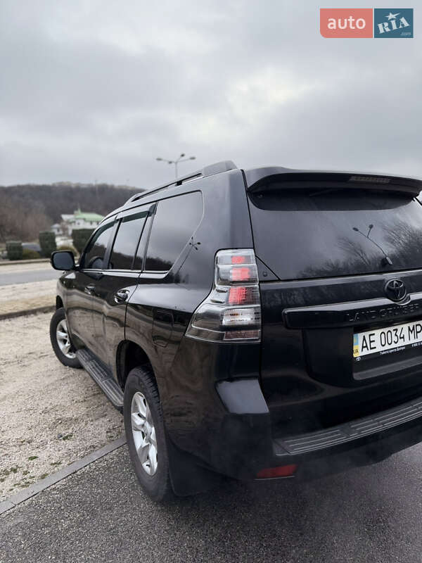 Внедорожник / Кроссовер Toyota Land Cruiser Prado 2010 в Днепре фото 7 Внедорожник / Кроссовер Toyota Land Cruiser Prado 2010 в Днепре