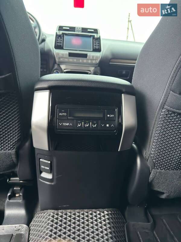 Внедорожник / Кроссовер Toyota Land Cruiser Prado 2019 в Ивано-Франковске фото 18 Внедорожник / Кроссовер Toyota Land Cruiser Prado 2019 в Ивано-Франковске