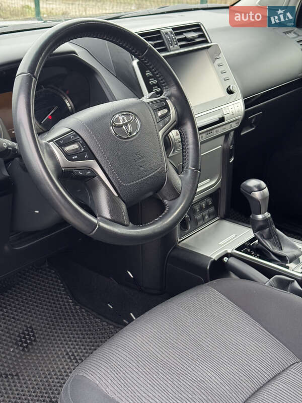 Внедорожник / Кроссовер Toyota Land Cruiser Prado 2023 в Виннице фото 32 Внедорожник / Кроссовер Toyota Land Cruiser Prado 2023 в Виннице