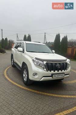 Позашляховик / Кросовер Toyota Land Cruiser Prado 2015 в Луцьку