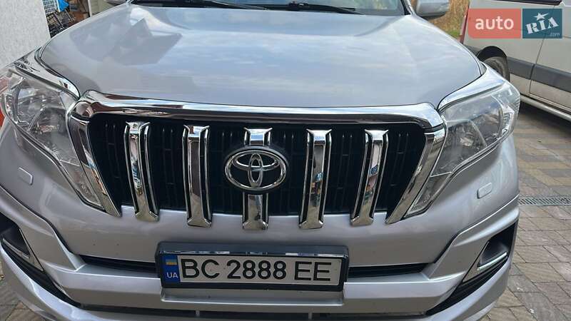Внедорожник / Кроссовер Toyota Land Cruiser Prado 2013 в Львове фото 12 Внедорожник / Кроссовер Toyota Land Cruiser Prado 2013 в Львове