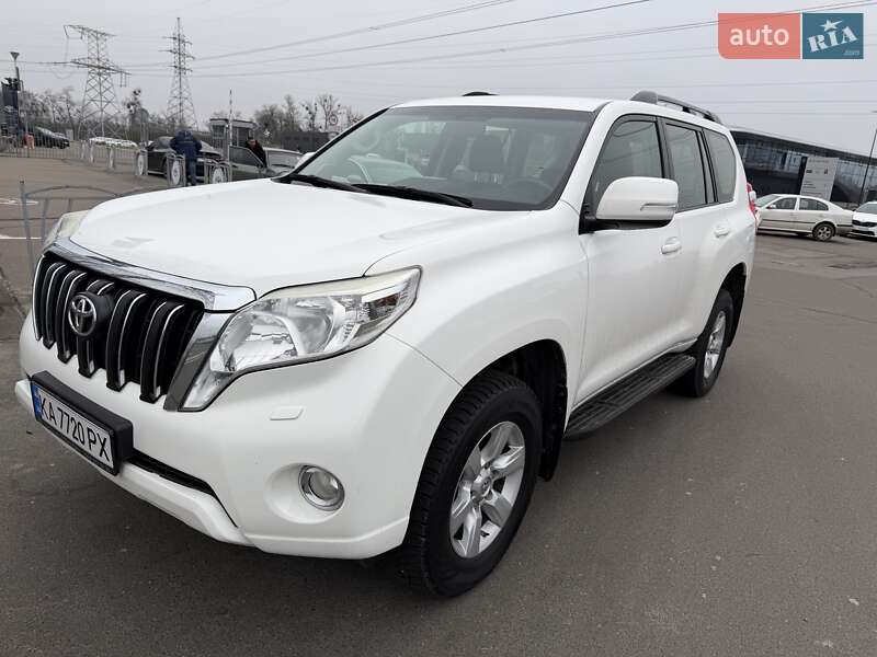 Toyota Land Cruiser Prado 2016