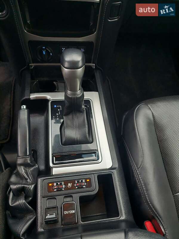 Внедорожник / Кроссовер Toyota Land Cruiser Prado 2021 в Одессе