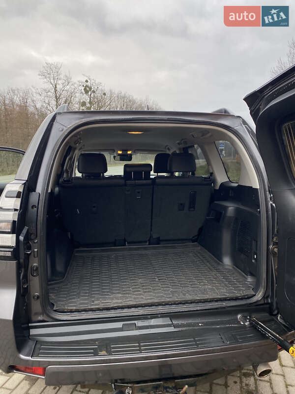 Позашляховик / Кросовер Toyota Land Cruiser Prado 2021 в Хмельницькому