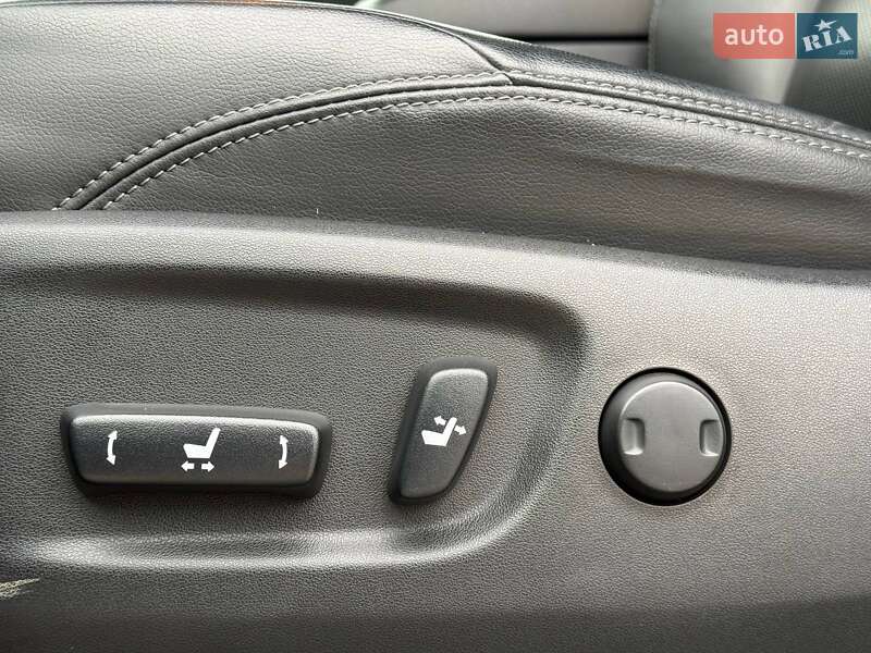 Внедорожник / Кроссовер Toyota Land Cruiser Prado 2021 в Одессе