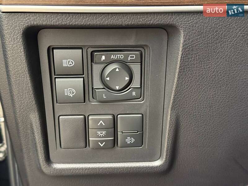Внедорожник / Кроссовер Toyota Land Cruiser Prado 2021 в Одессе