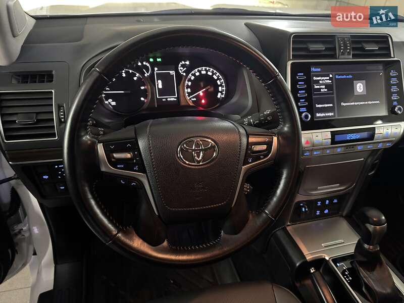 Внедорожник / Кроссовер Toyota Land Cruiser Prado 2022 в Умани фото 36 Внедорожник / Кроссовер Toyota Land Cruiser Prado 2022 в Умани