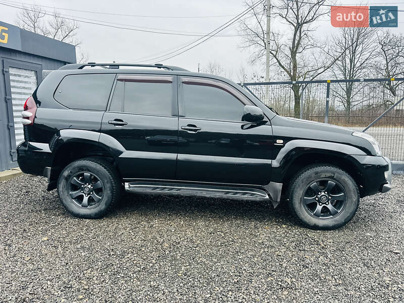 Внедорожник / Кроссовер Toyota Land Cruiser Prado 2006 в Иршаве