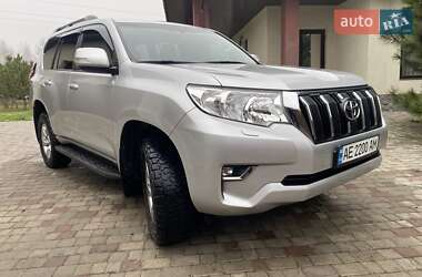Позашляховик / Кросовер Toyota Land Cruiser Prado 2017 в Царичанці