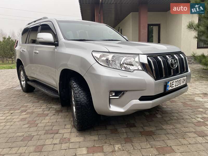 Toyota Land Cruiser Prado 2017