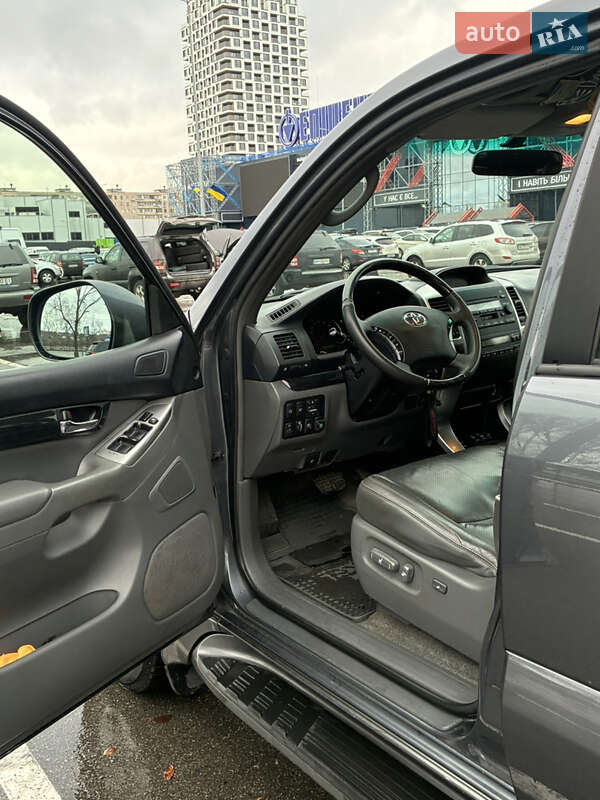 Внедорожник / Кроссовер Toyota Land Cruiser Prado 2008 в Киеве фото 17 Внедорожник / Кроссовер Toyota Land Cruiser Prado 2008 в Киеве