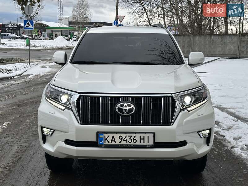 Внедорожник / Кроссовер Toyota Land Cruiser Prado 2019 в Мукачево