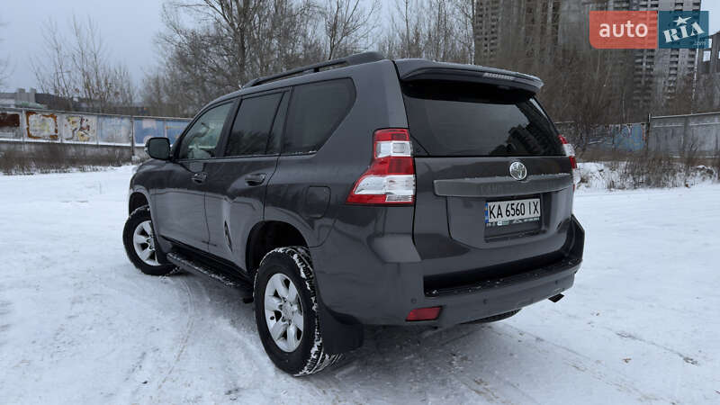 Внедорожник / Кроссовер Toyota Land Cruiser Prado 2015 в Киеве