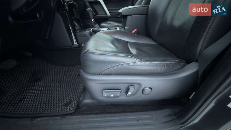 Внедорожник / Кроссовер Toyota Land Cruiser Prado 2015 в Киеве