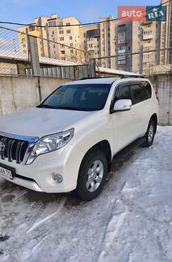 Позашляховик / Кросовер Toyota Land Cruiser Prado 2014 в Дніпрі