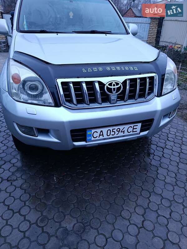 Toyota Land Cruiser Prado 2005