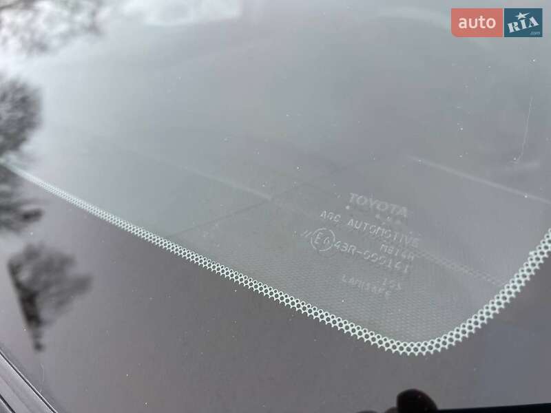 Внедорожник / Кроссовер Toyota Land Cruiser Prado 2019 в Тернополе