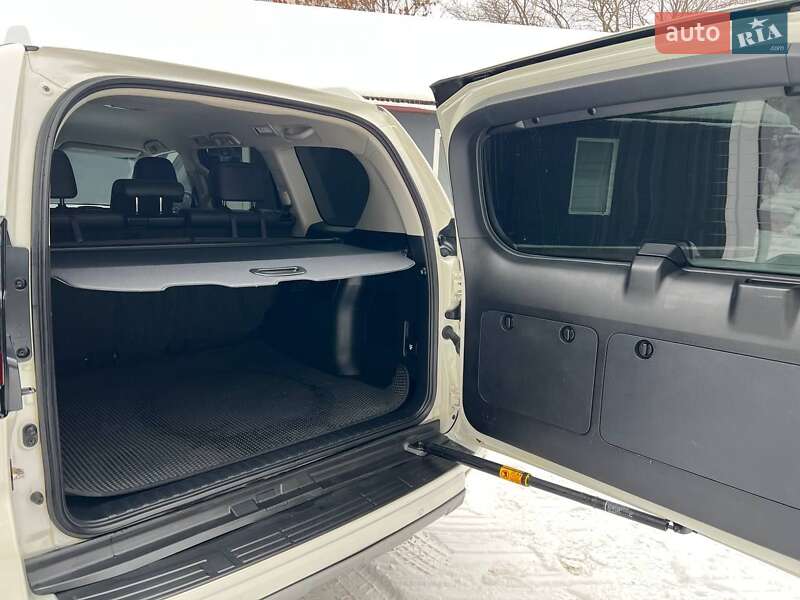 Внедорожник / Кроссовер Toyota Land Cruiser Prado 2019 в Тернополе