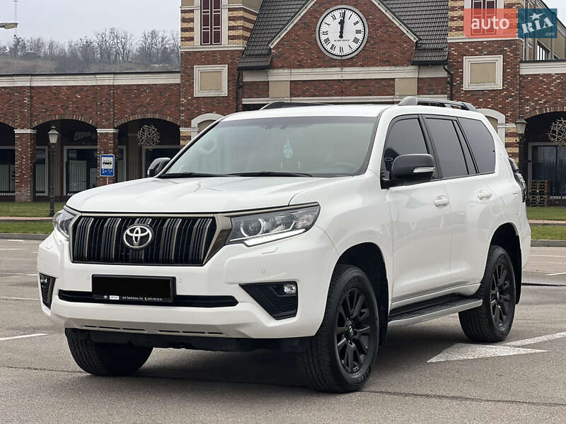 Внедорожник / Кроссовер Toyota Land Cruiser Prado 2021 в Киеве