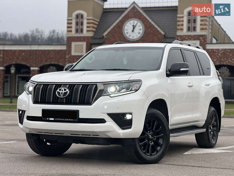 Внедорожник / Кроссовер Toyota Land Cruiser Prado 2021 в Киеве