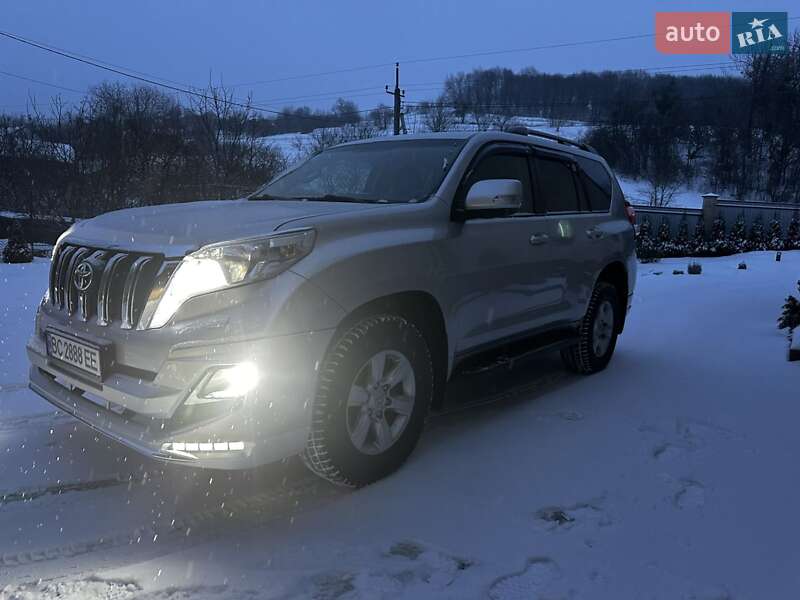 Внедорожник / Кроссовер Toyota Land Cruiser Prado 2013 в Львове фото 29 Внедорожник / Кроссовер Toyota Land Cruiser Prado 2013 в Львове