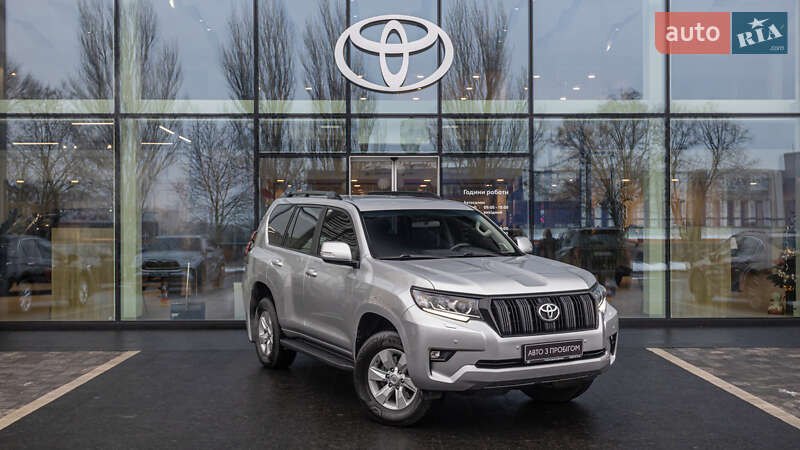 Внедорожник / Кроссовер Toyota Land Cruiser Prado 2019 в Днепре