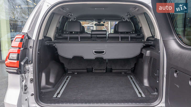 Внедорожник / Кроссовер Toyota Land Cruiser Prado 2019 в Днепре