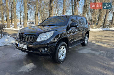 Позашляховик / Кросовер Toyota Land Cruiser Prado 2012 в Києві