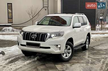 Внедорожник / Кроссовер Toyota Land Cruiser Prado 2019 в Киеве