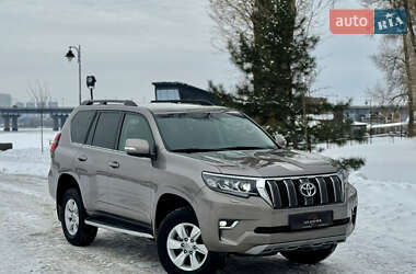 Внедорожник / Кроссовер Toyota Land Cruiser Prado 2020 в Киеве