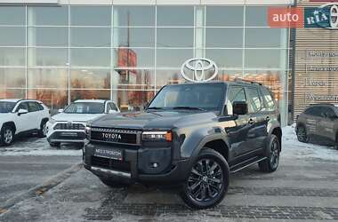 Внедорожник / Кроссовер Toyota Land Cruiser Prado 2025 в Киеве