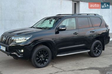Позашляховик / Кросовер Toyota Land Cruiser Prado 2021 в Києві