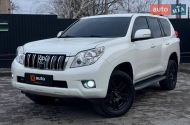 Внедорожник / Кроссовер Toyota Land Cruiser Prado 2010 в Днепре