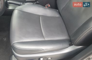 Внедорожник / Кроссовер Toyota Land Cruiser Prado 2010 в Харькове