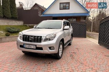 Позашляховик / Кросовер Toyota Land Cruiser Prado 2011 в Тячеві